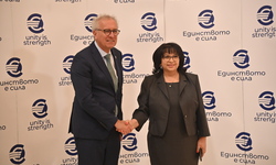 Bulgaria on the Doorstep of the Eurozone: High-Level Conference to Mark the Country’s Euro Area Accession –Door Steps and Handshake