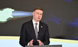 Bulgaria on the Doorstep of the Eurozone: Press Conference of the Minister of Finance Temenuzhka Petkova and Valdis Dombrovskis, Commissioner for Economy and Productivity, Implementation and Simplification