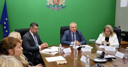 The effects of the introduction of the euro on the development of tourism and the protection of natural resources were discussed at a discussion at the Ministry of Environment and Water