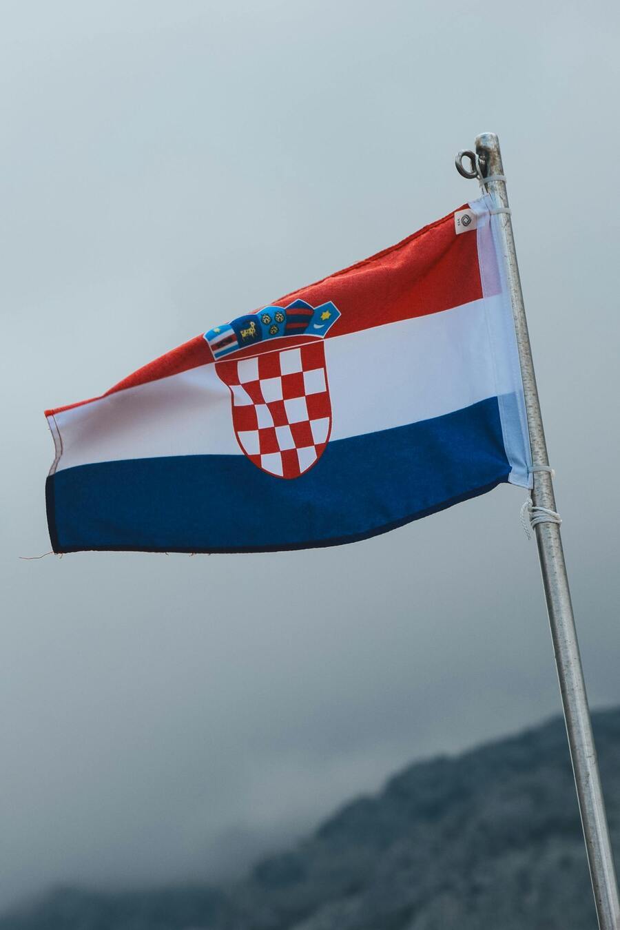 novini.bg: След влизането на Хърватия в еврозоната средната заплата се повиши с почти 14% на годишна база