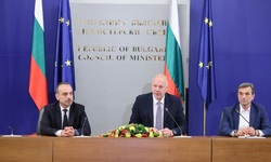 Премиерът Росен Желязков подписа меморандуми за сътрудничество с работодателски, синдикални, браншови организации и асоциации във връзка с въвеждането на единната европейска валута в България