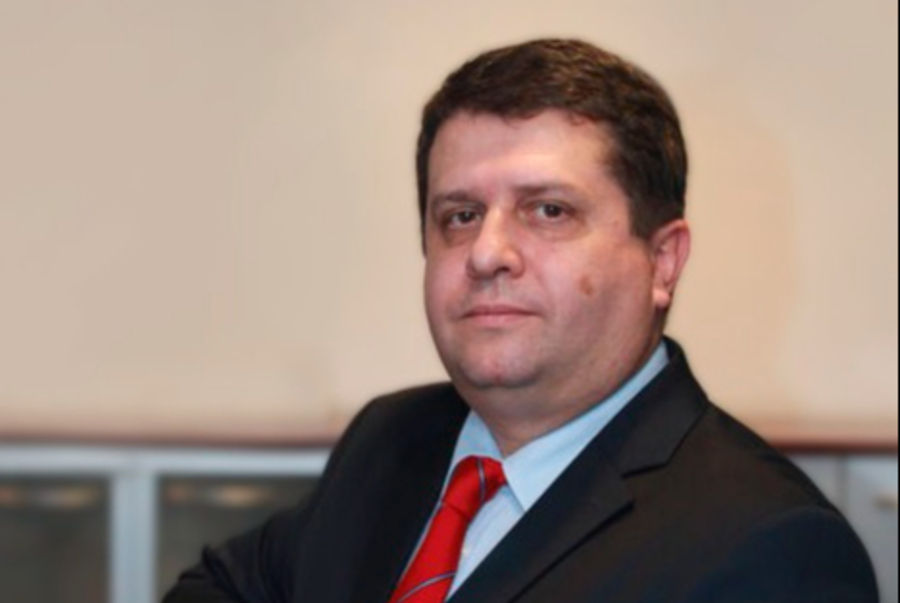 Председателят на Комисията за финансов надзор Васил Големански: Въвеждането на еврото не изисква преподписване на договори